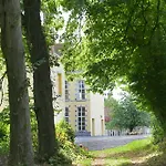 Chateau De Penzion Bellignies