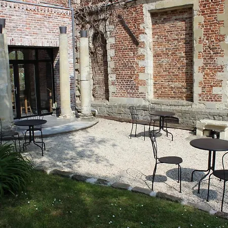 Bed & Breakfast Chateau De 3*