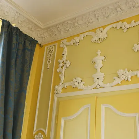 Chateau De Pensión Bellignies